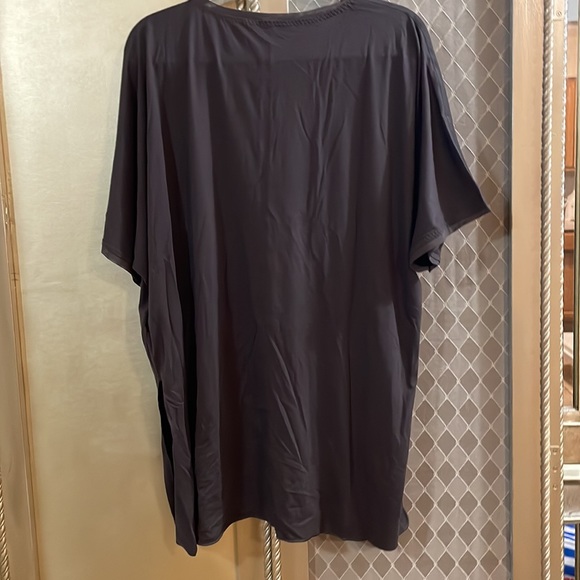 NEW Puma 
can be tied at side wrinkled from package - Picture 4 of 10